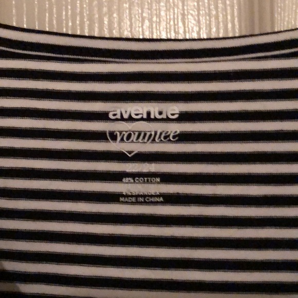 Avenue 22/24 Sequin Heart & Black/White Stripe T - Picture 4 of 6